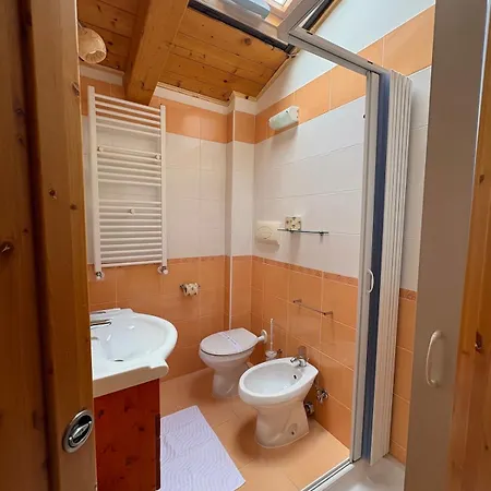 Legno, Wi-fi E Vista - Comfort Cilentano Su 3 Piani *