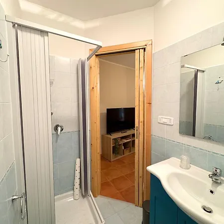 Feriehus A Casa Di Ida, Rifugio Rustico Stile In Cilento