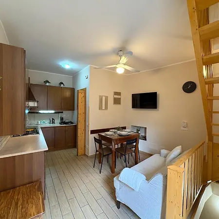 Legno, Wi-fi E Vista - Comfort Cilentano Su 3 Piani *