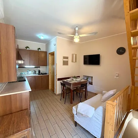 Feriehus A Casa Di Ida, Rifugio Rustico Stile In Cilento